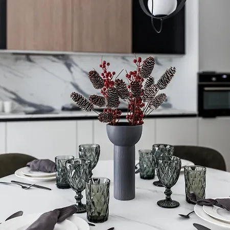 Apartamento Lovely Noblessner Studio, Free Underground Parking! Tallin